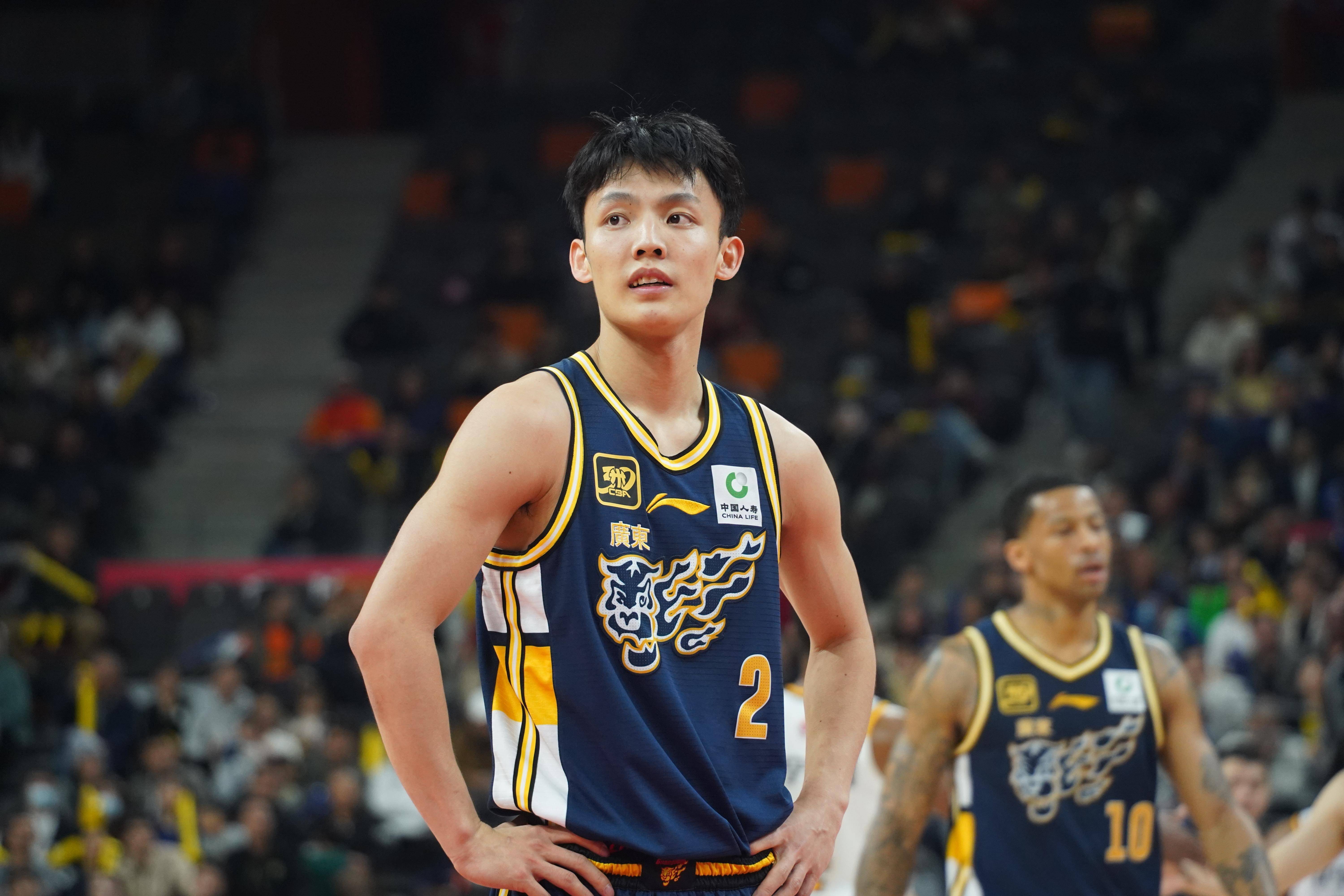 关于今晚体能课后，罗马刷新队史纪录备战CBA季后赛，震撼外界，年轻球员得到机会的信息