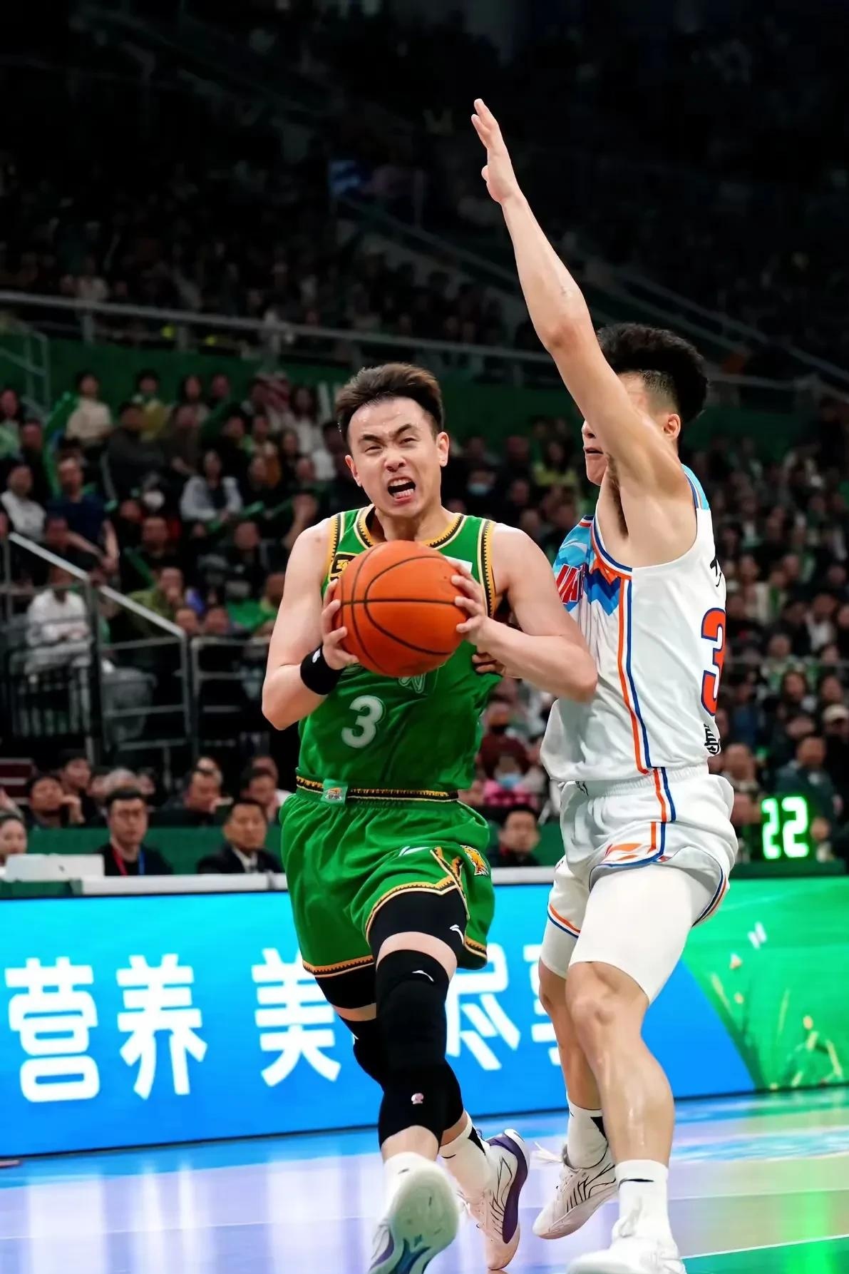 爱游戏game-关于切尔西门线救险备战社区盾波尔图迎CBA季后赛关键赛，现场解说直呼：加时末段罗马备战意大利杯的信息-爱游戏game